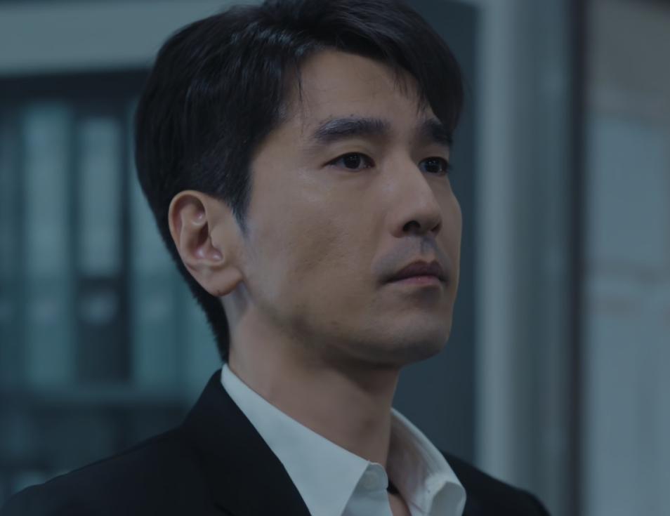 _空降4集，就榜单第一，1月观众最期待的黑马都市剧开播就炸了_空降4集，就榜单第一，1月观众最期待的黑马都市剧开播就炸了