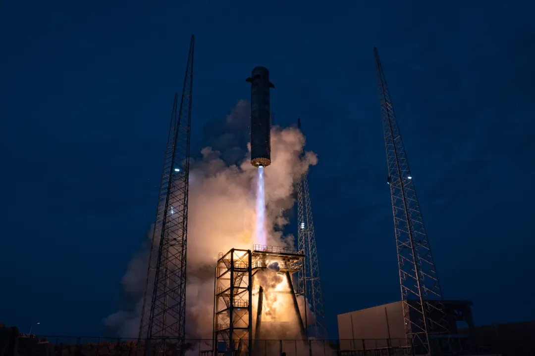 _美国海上火箭发射回收视频_火箭回收再发射