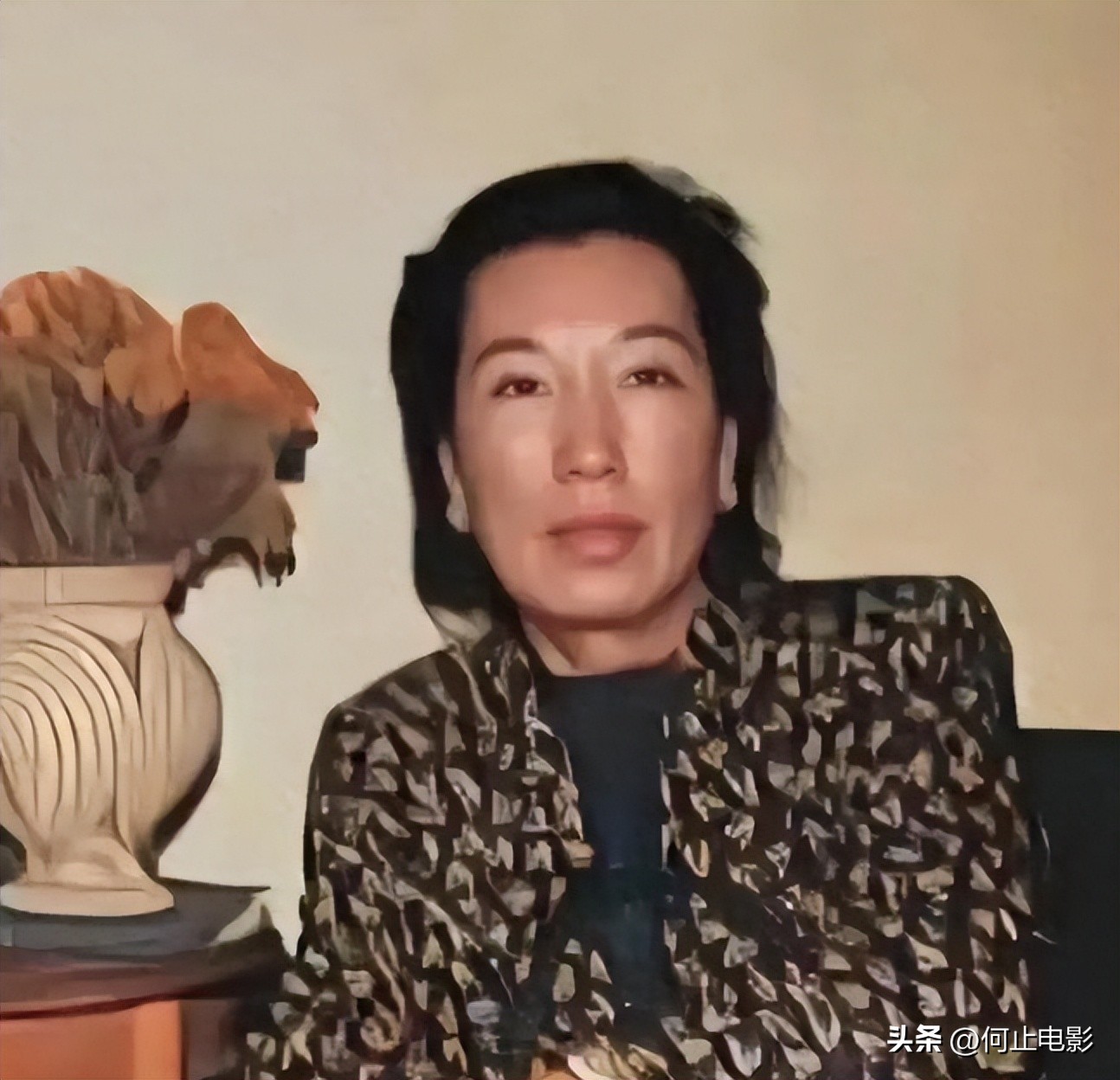 她是击败正房的小妾,将百亿资产收入囊中,年过百岁仍独揽大权__她是击败正房的小妾,将百亿资产收入囊中,年过百岁仍独揽大权