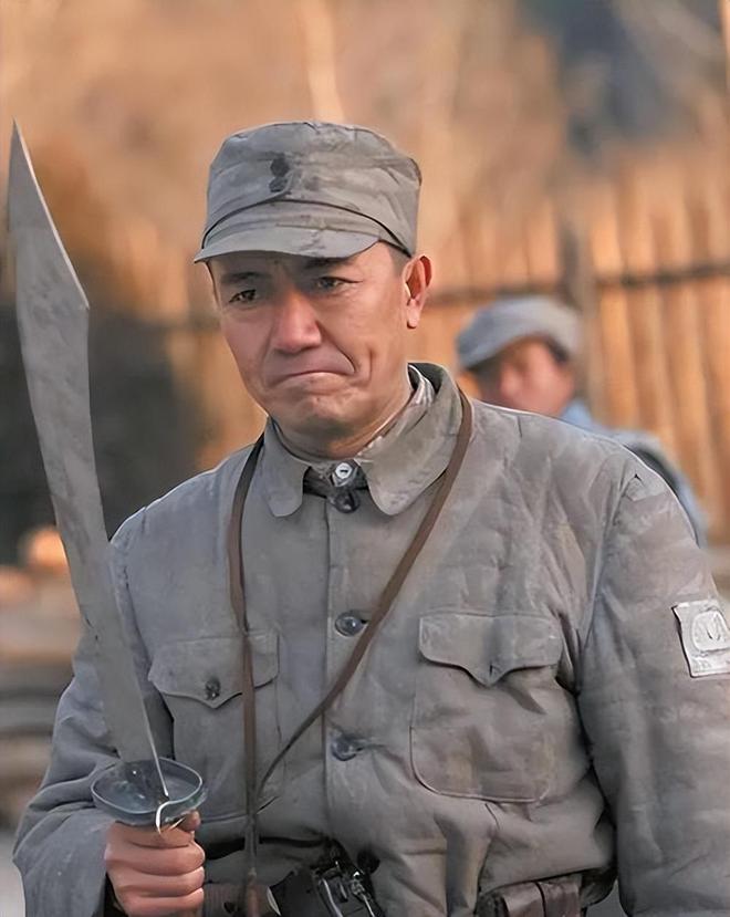 好看的农村剧抗战剧__整容脸vs自然脸图片