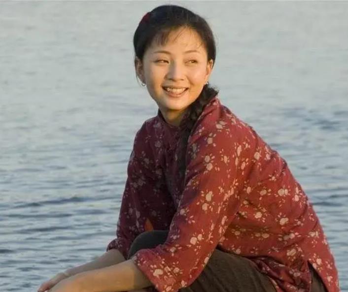 让你当着这么多人亲也亲了摸也摸了，你不娶她的话你嫂子该咋活？__让你当着这么多人亲也亲了摸也摸了，你不娶她的话你嫂子该咋活？