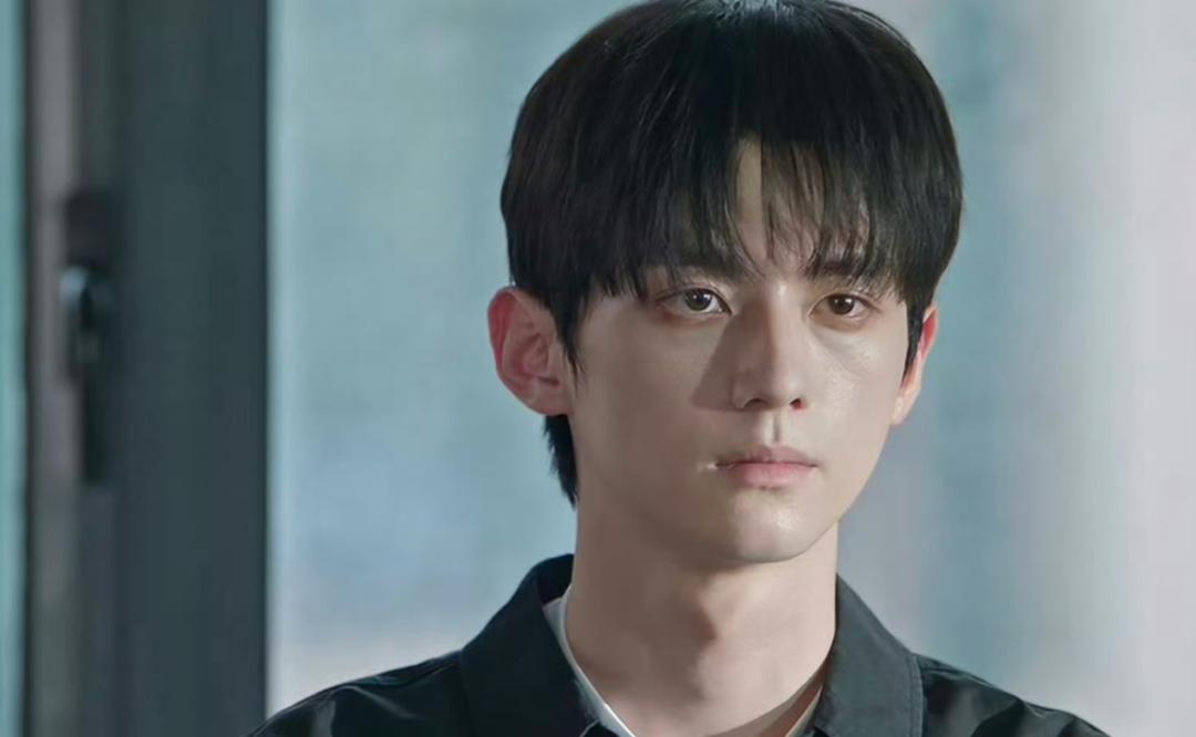 新警事2亲亲的演员_丁兰刻木事亲_