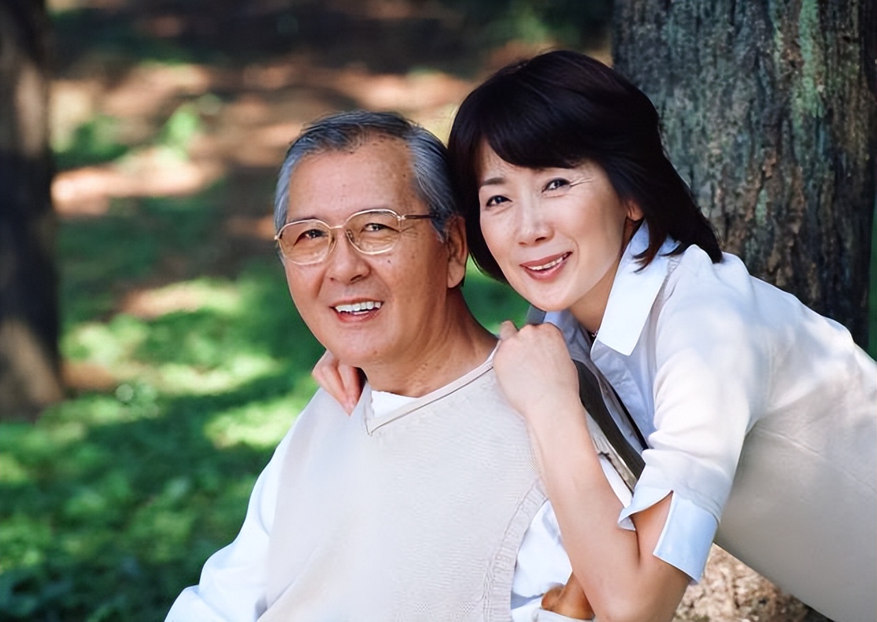 月初姣姣婚后被大佬惯坏了__主义离爸婚惯辈子想到一个人