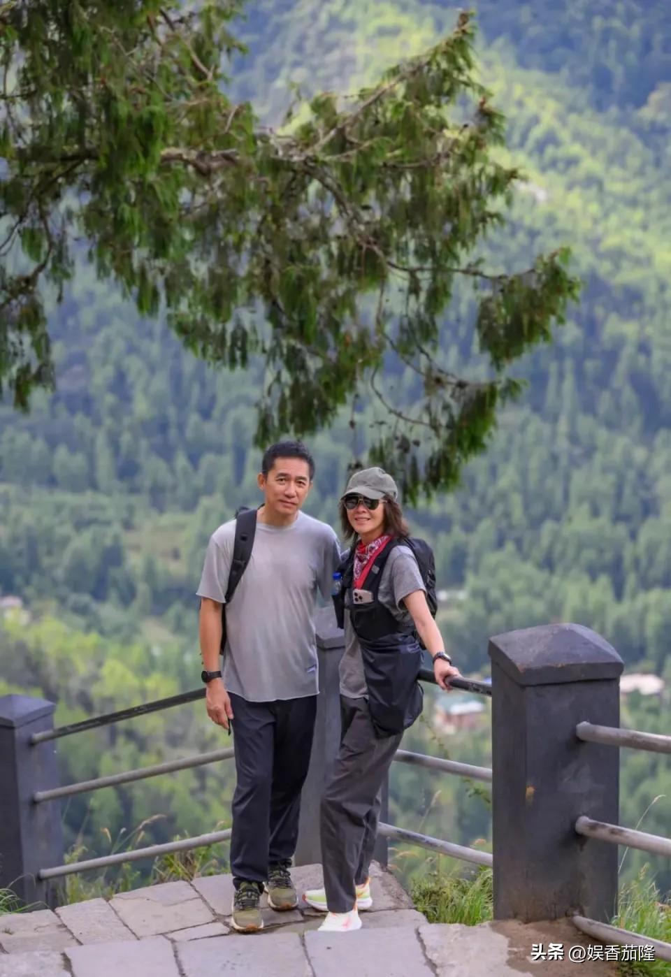 刘嘉玲梁朝伟同台_刘嘉玲梁朝伟相处_