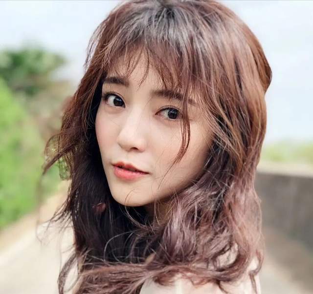 相爱15年，终于等到老公全网爆红了，她是真值得！_相爱15年，终于等到老公全网爆红了，她是真值得！_