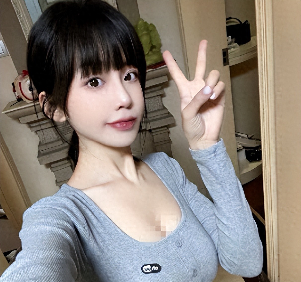 _京圈格格亲生父母_京圈格格生父