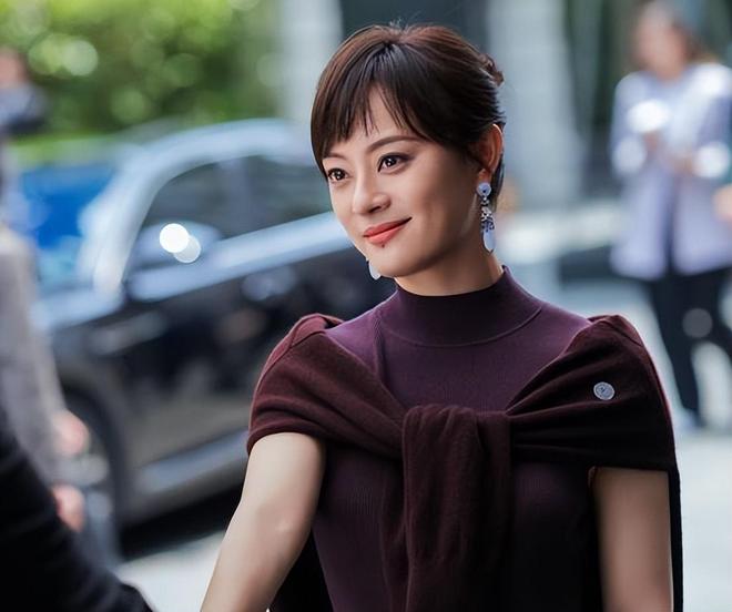 姐弟恋20岁__姐弟恋小鲜肉