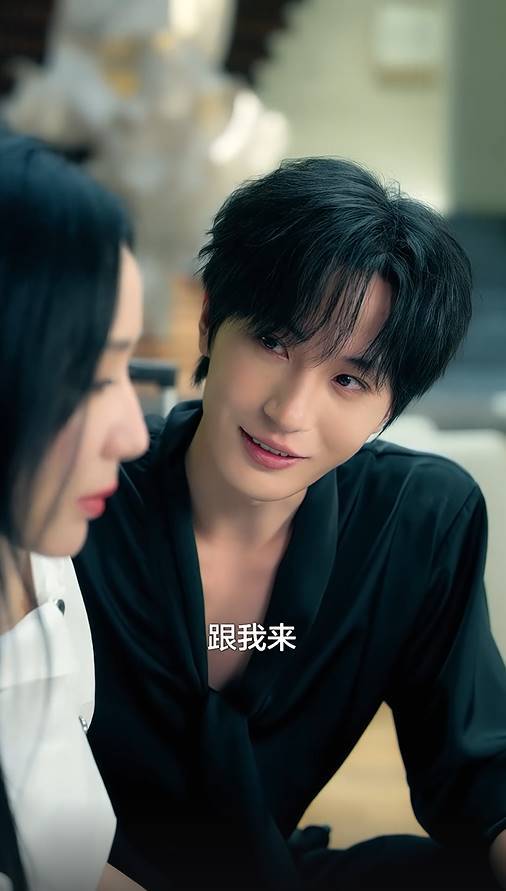 姐弟恋小鲜肉_姐弟恋20岁_