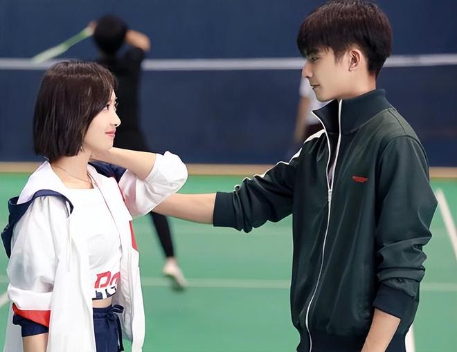 姐弟恋小鲜肉_姐弟恋20岁_