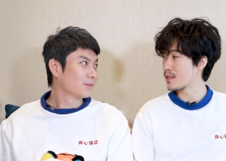 春晚小品讽刺__春晚小品被骂