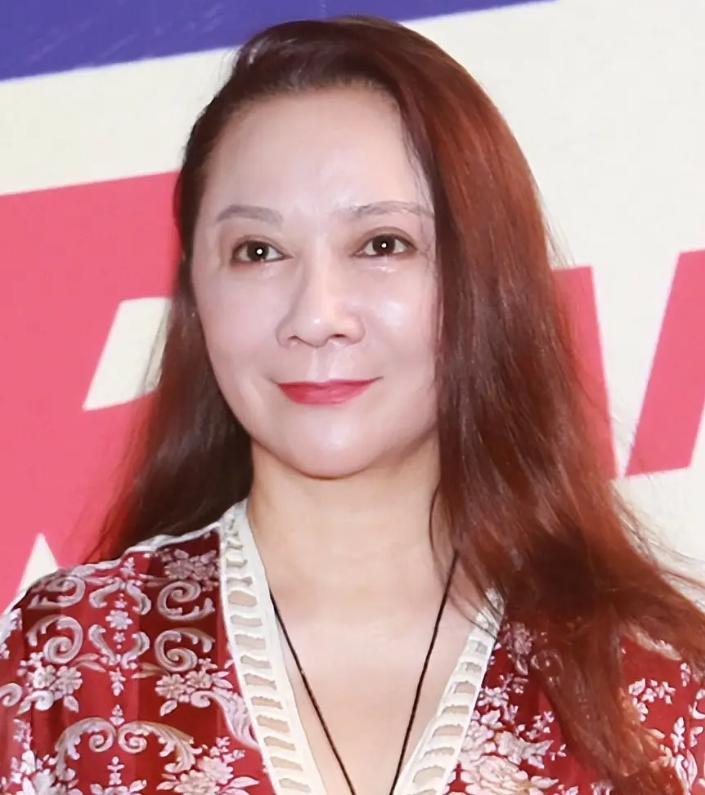 春晚小品讽刺_春晚小品被骂_