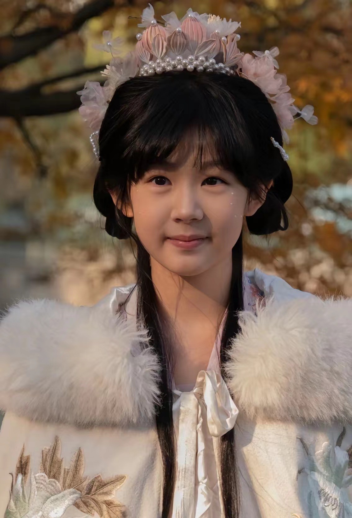 长得像陆毅的人_像陆毅的男生照片_