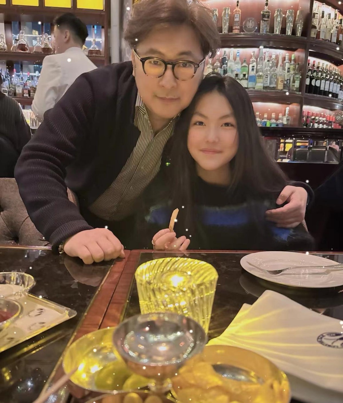 长得像陆毅的人__像陆毅的男生照片