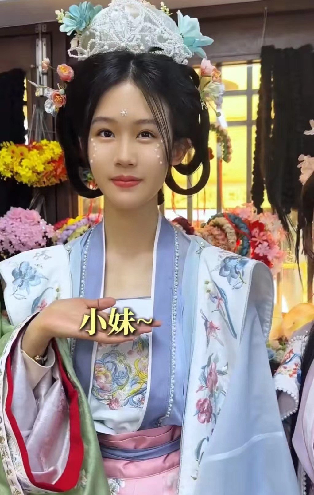 长得像陆毅的人__像陆毅的男生照片