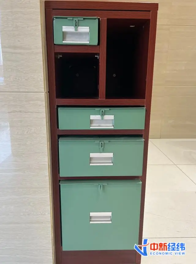 _要排队等5年？金价上涨，银行保险箱不够用了_要排队等5年？金价上涨，银行保险箱不够用了