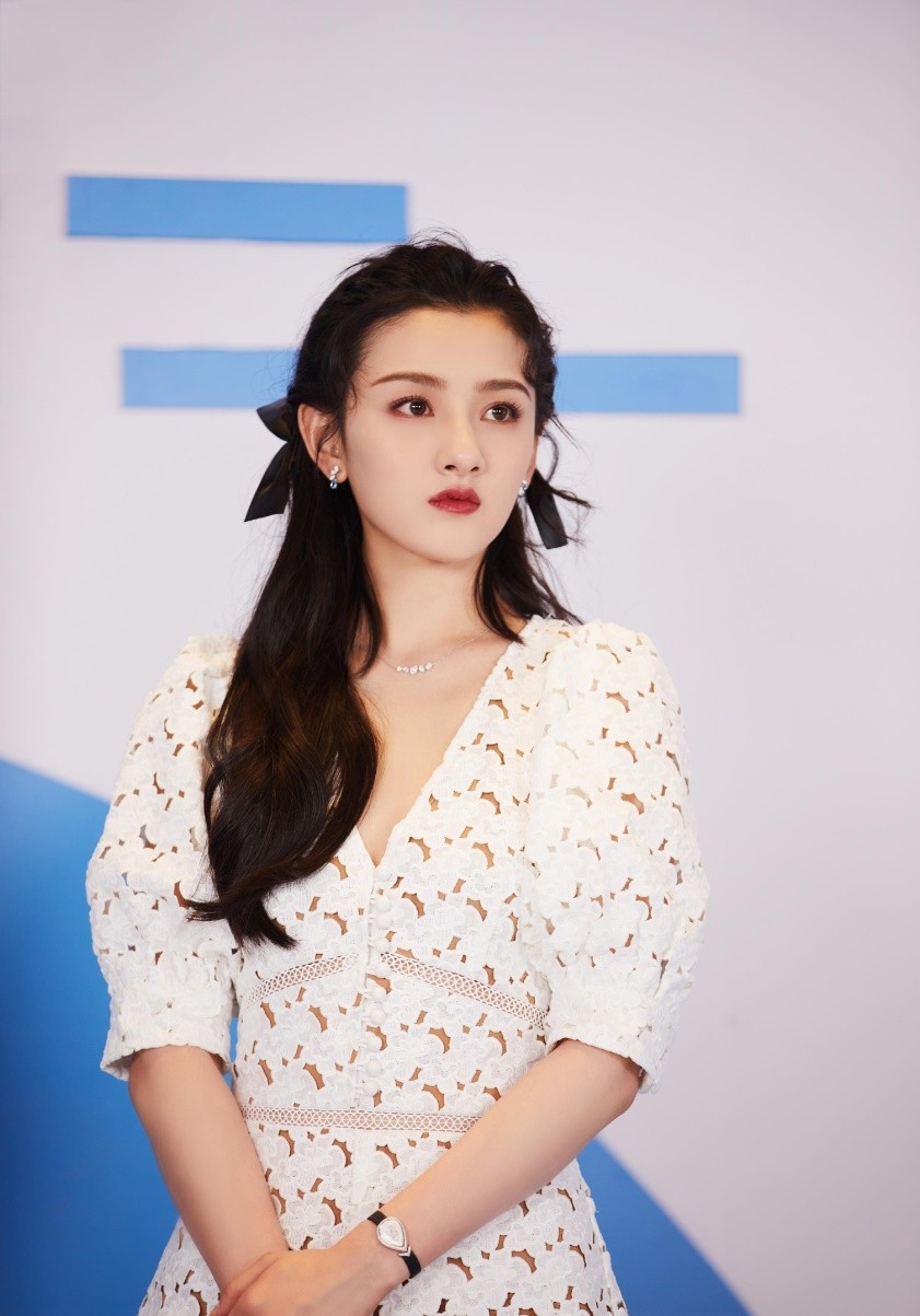 _闫成璞简介_闫成鹏最近信息