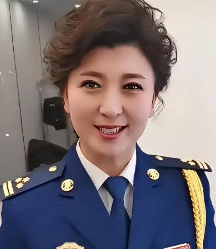 闫成璞简介__闫成鹏最近信息