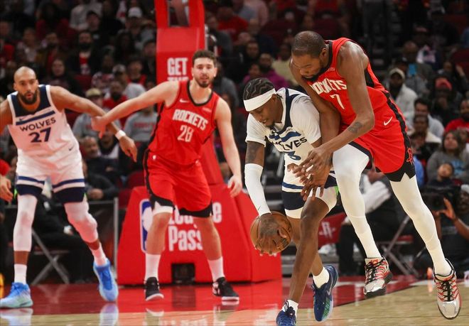 赛季首个背靠背胜利，KD鏖战40分钟抡冒烟了，赛后表态年轻球员__赛季首个背靠背胜利，KD鏖战40分钟抡冒烟了，赛后表态年轻球员