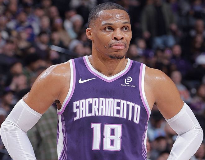 巅峰开拓者阵容_22连胜火箭vs国王_