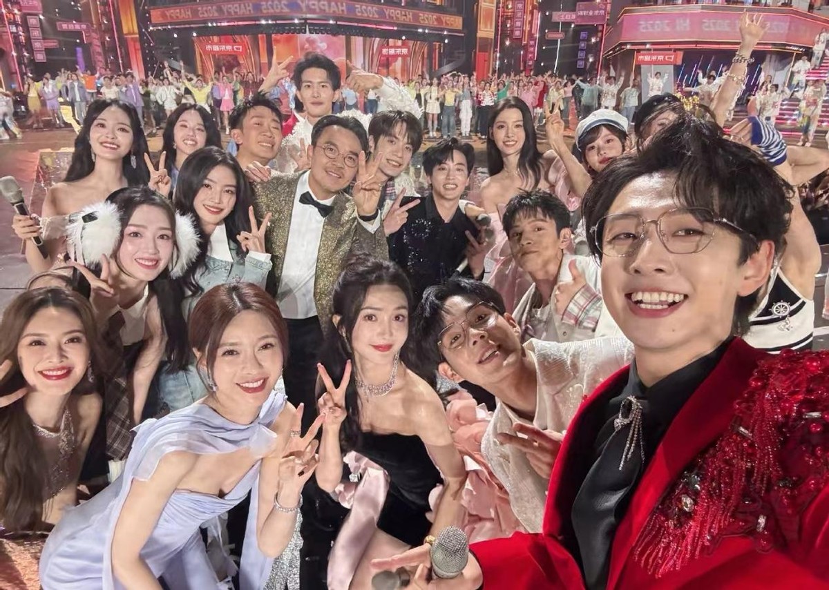 湖南跨年晚会今年__湖南卫视跨年晚会开场舞是谁