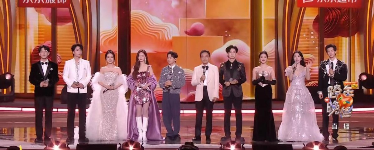 湖南跨年晚会今年__湖南卫视跨年晚会开场舞是谁