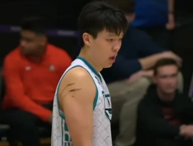 G联赛：杨瀚森14+17+2+2帽创篮板新高 率混音大胜双杀蓝队__G联赛：杨瀚森14+17+2+2帽创篮板新高 率混音大胜双杀蓝队