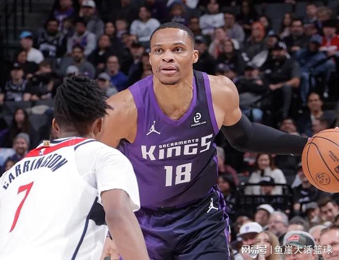 完胜！威少26分+6三分，小萨13+6湖人旧将爆发，德罗赞两人起冲突__完胜！威少26分+6三分，小萨13+6湖人旧将爆发，德罗赞两人起冲突