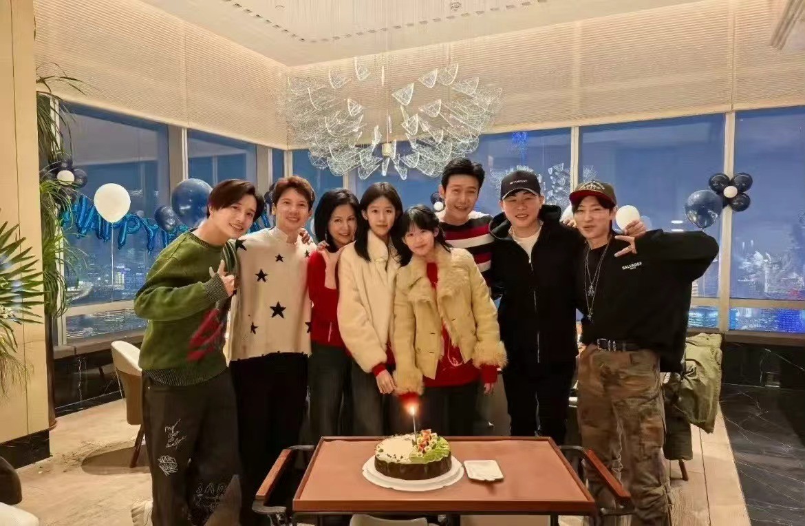 五官粘贴图__陆毅老婆鲍蕾个人资料