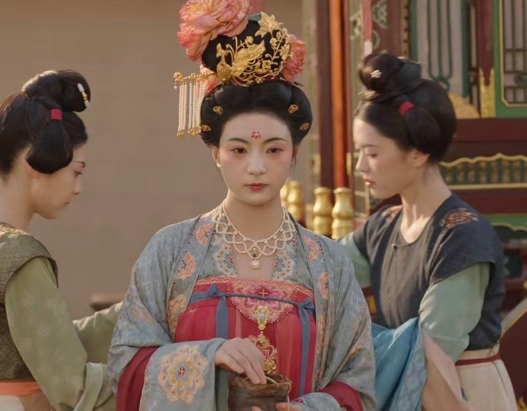 _芳华的电视剧_放点古装电视剧