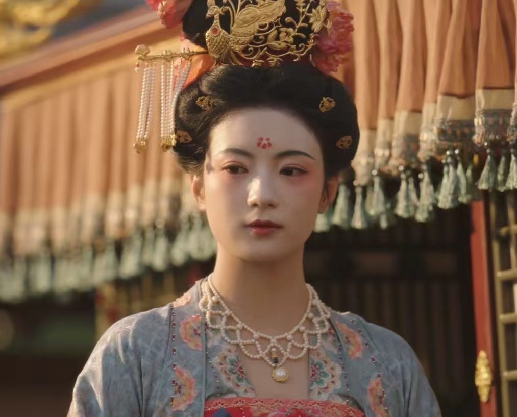 放点古装电视剧__芳华的电视剧