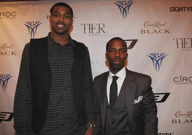 詹姆斯出手点_詹姆斯波什和谁是三巨头_