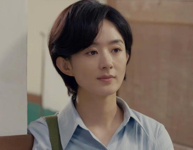 _继杨幂抿嘴、刘诗诗梗脖后，赵丽颖也遭诟病！眼睛乱转乱眨被审判_继杨幂抿嘴、刘诗诗梗脖后，赵丽颖也遭诟病！眼睛乱转乱眨被审判