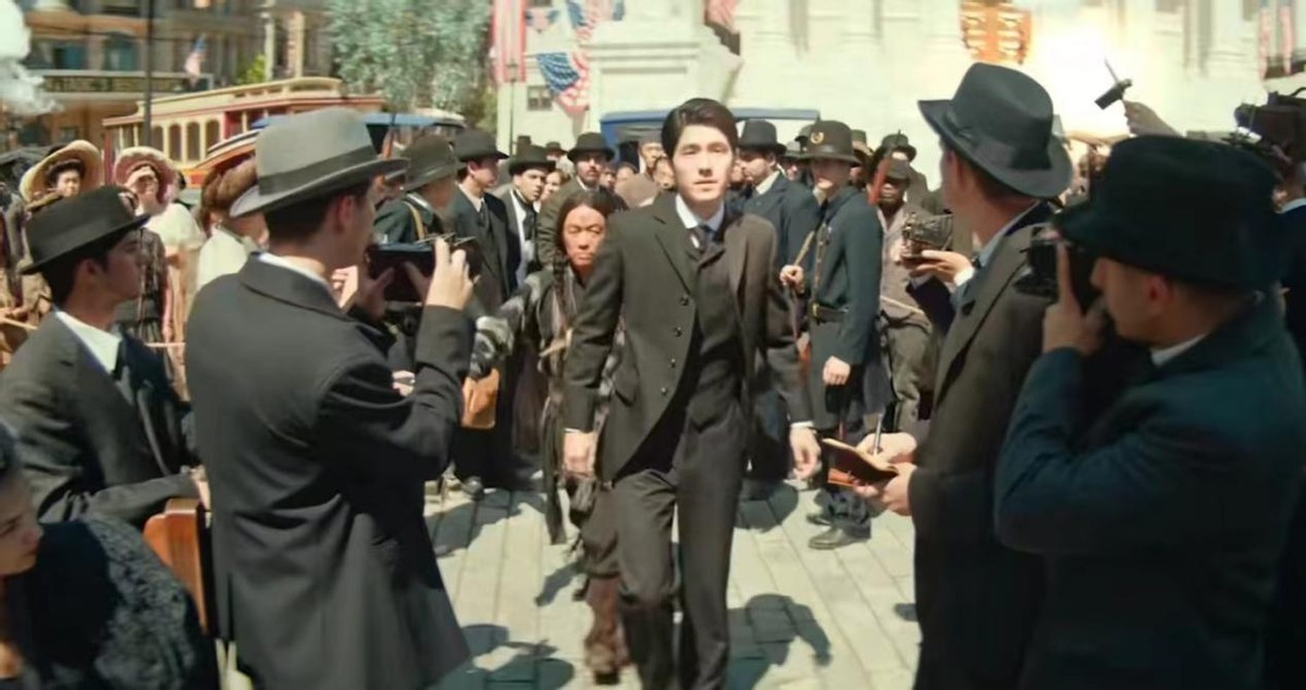 _王宝强的肌肉图片_王宝强训练视频