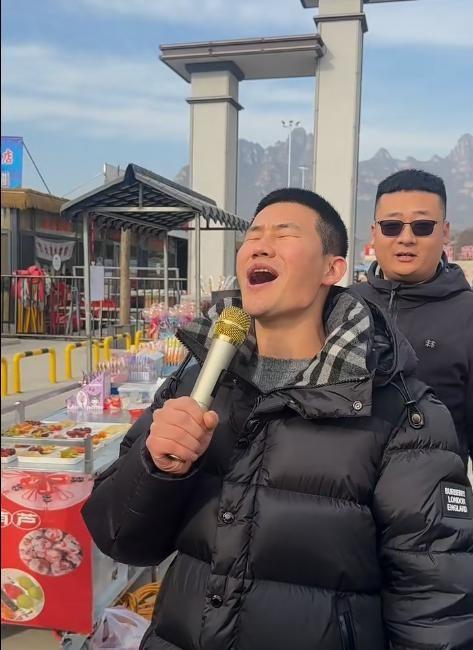 河北糖葫芦叫什么_孕妇咳嗦喘吃双黄连没有效果_