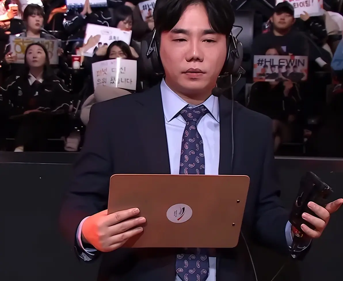 皇子皇子__皇子ee