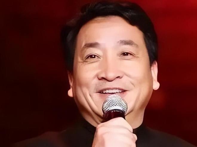 张蕾近况及豪宅曝光__动物园人虎拔河引争议