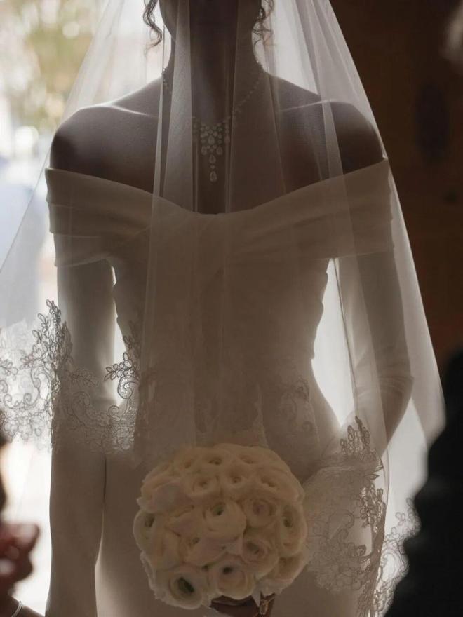 _中山土豪婚礼惊呆网友_维秘超模芭芭拉