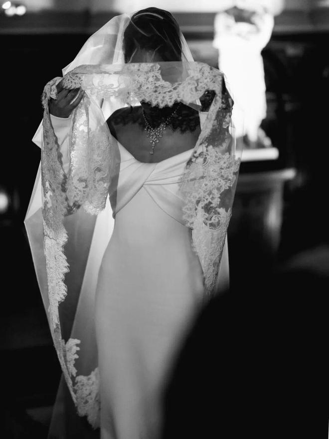 维秘超模芭芭拉_中山土豪婚礼惊呆网友_