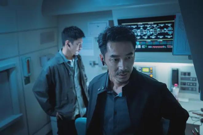 列车爆炸事故__列车爆炸无限复活