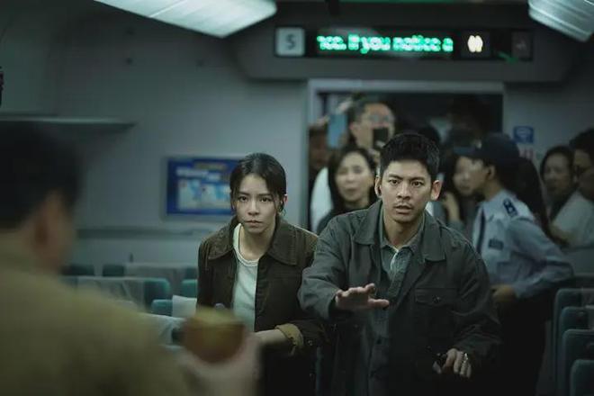 列车爆炸无限复活__列车爆炸事故