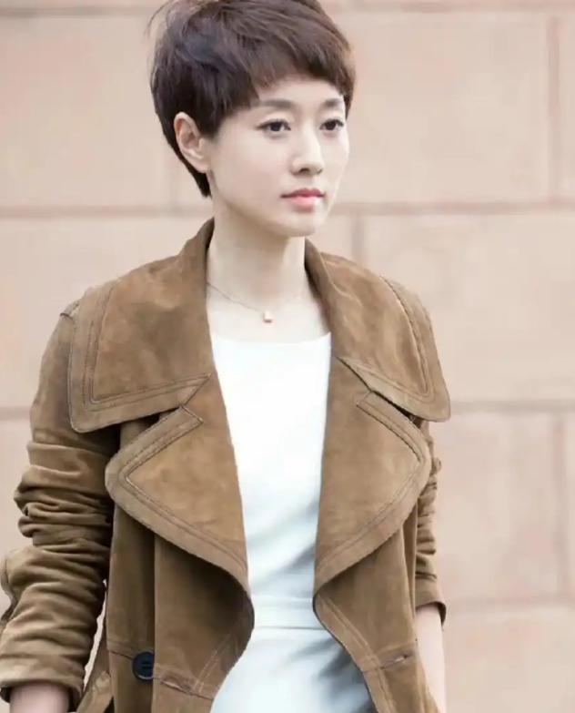 文章没想到，离婚6年再次官宣喜讯的马伊琍 已成他高不可攀的存在__文章没想到，离婚6年再次官宣喜讯的马伊琍 已成他高不可攀的存在