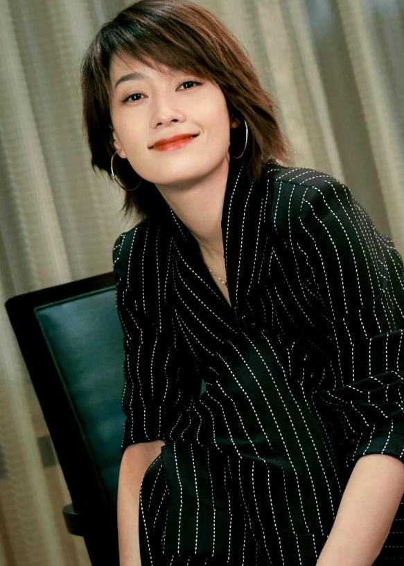 文章没想到，离婚6年再次官宣喜讯的马伊琍 已成他高不可攀的存在__文章没想到，离婚6年再次官宣喜讯的马伊琍 已成他高不可攀的存在