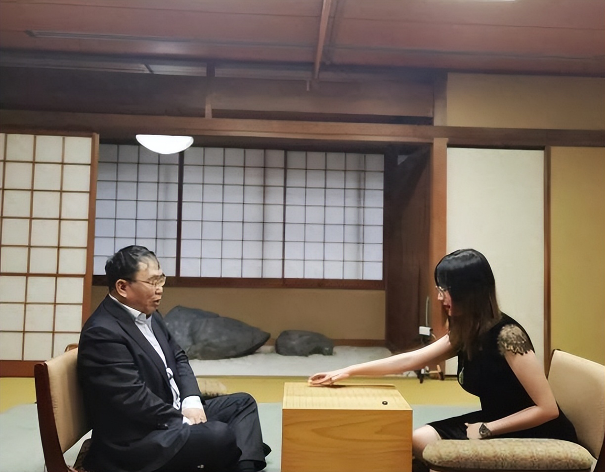 _王静聂卫平的勇敢表白让我震撼_王静和聂卫平的婚史