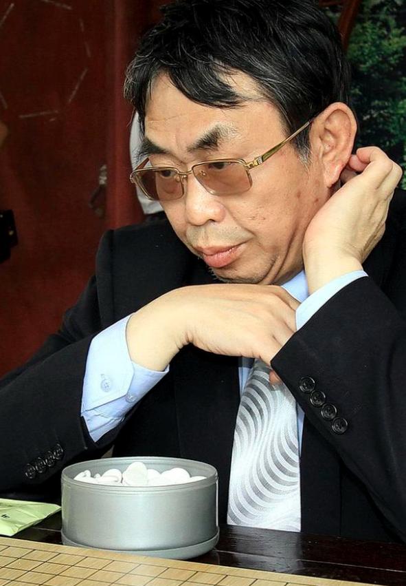 王静和聂卫平的婚史_王静聂卫平的勇敢表白让我震撼_