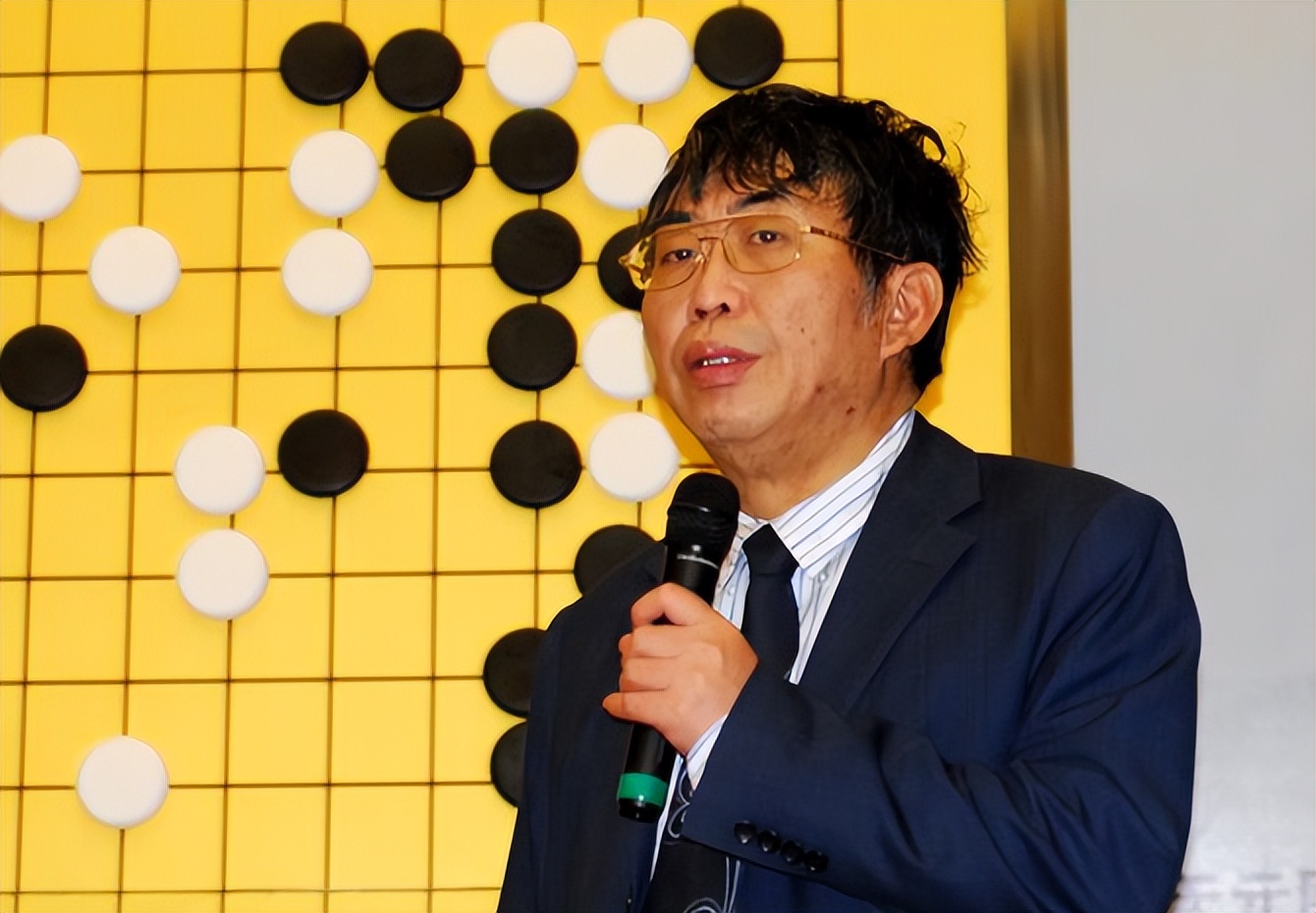 王静聂卫平的勇敢表白让我震撼_王静和聂卫平的婚史_