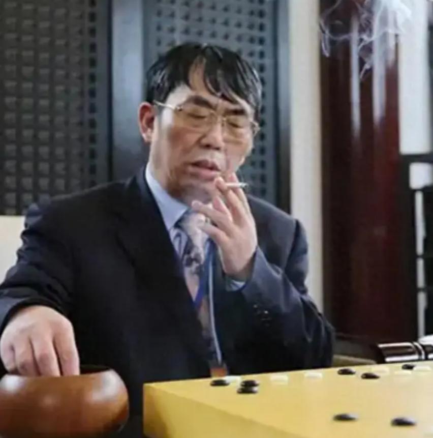 王静和聂卫平的婚史_王静聂卫平的勇敢表白让我震撼_