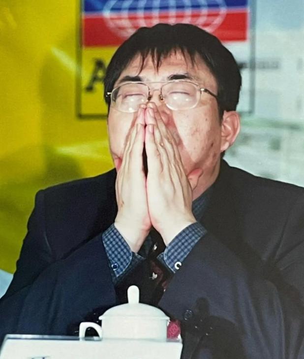 王静聂卫平的勇敢表白让我震撼__王静和聂卫平的婚史