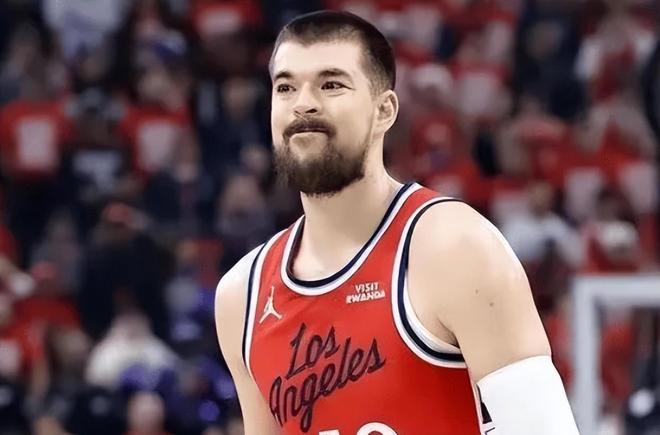 让哈登放弃防守的一球_哈登拒绝_