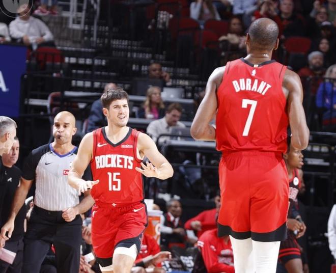 正负值+14！请重用雨姐，杜兰特赛后发出请求，乌度卡也把话挑明__正负值+14！请重用雨姐，杜兰特赛后发出请求，乌度卡也把话挑明