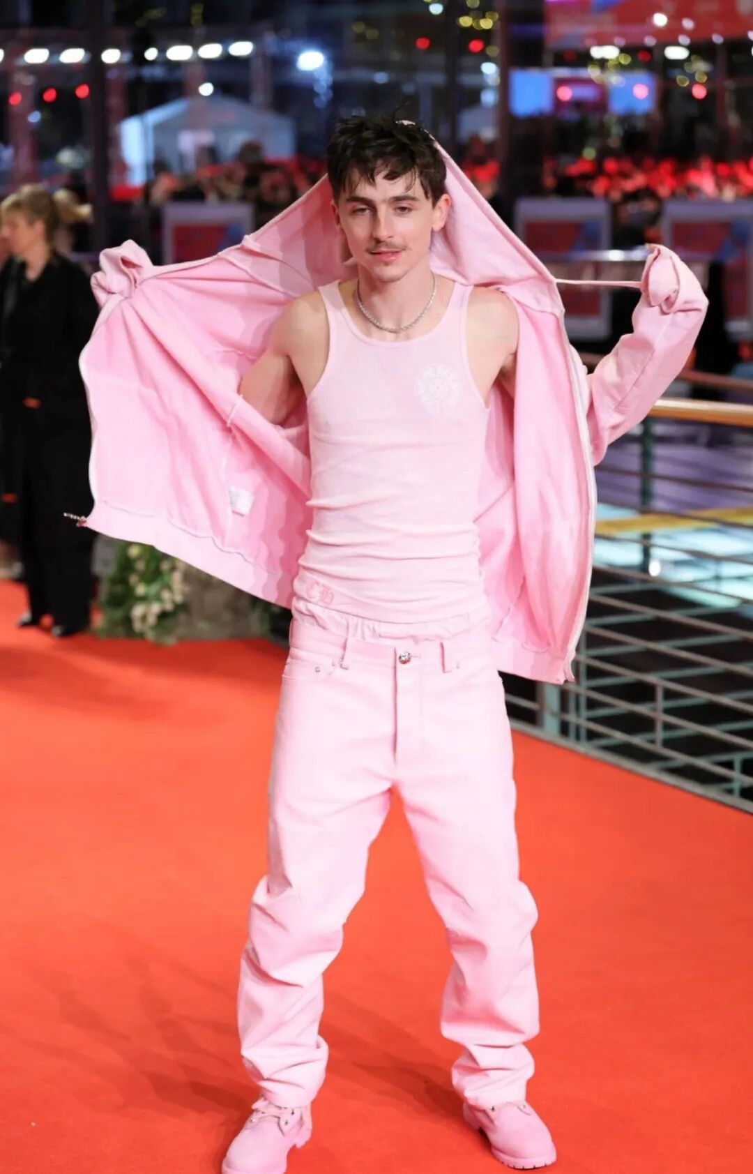 名媛收割机？这野心…也是把流量玩明白了_名媛收割机？这野心…也是把流量玩明白了_